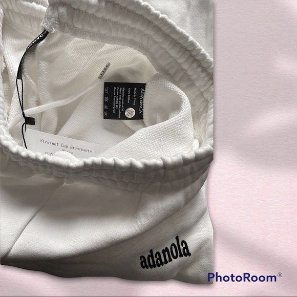 ADANOLA White Straight Leg Sweatpants - Picture 16 of 16